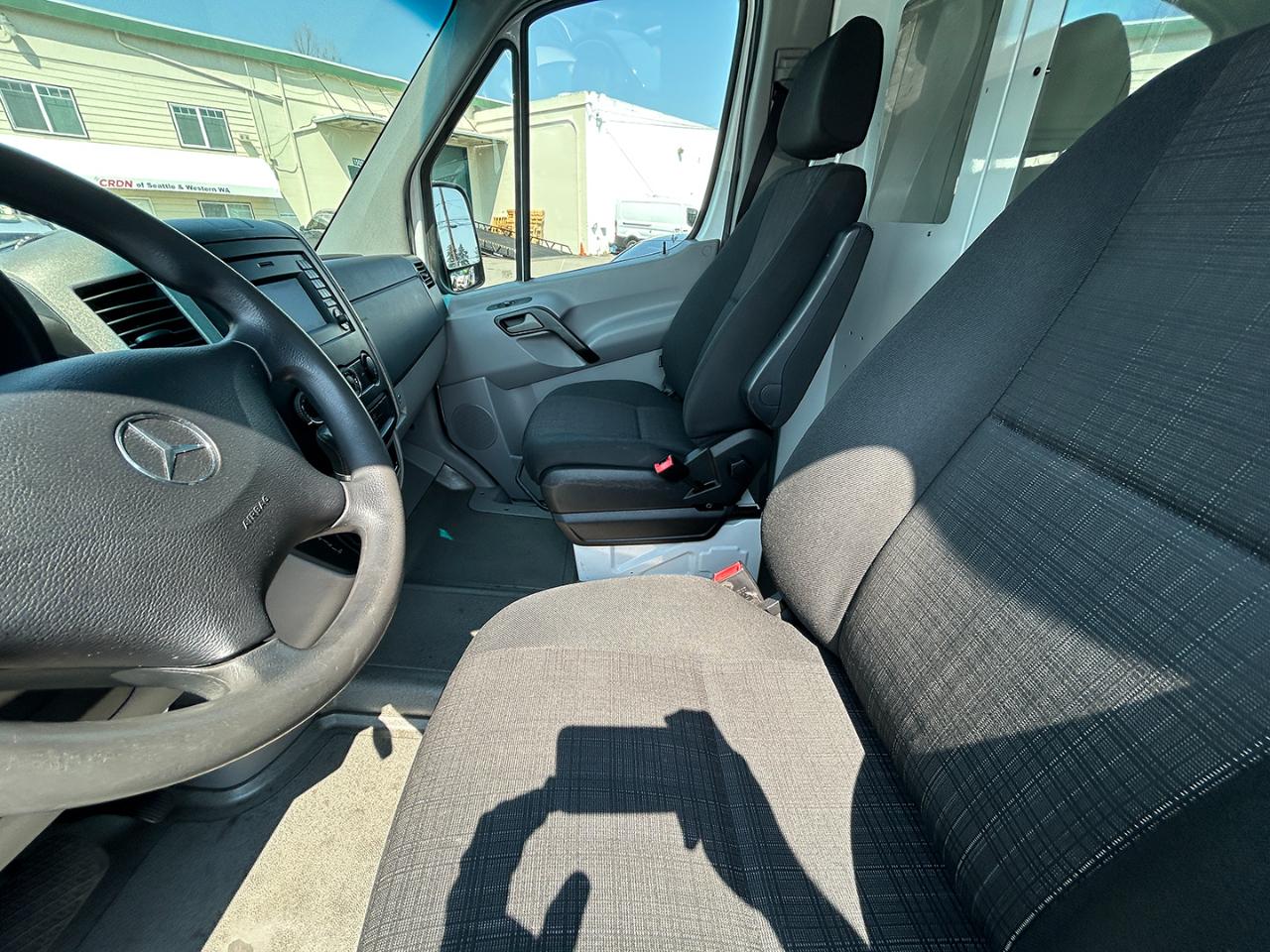 Mercedes-Benz Sprinter Vans RWD 2500 144" 2016