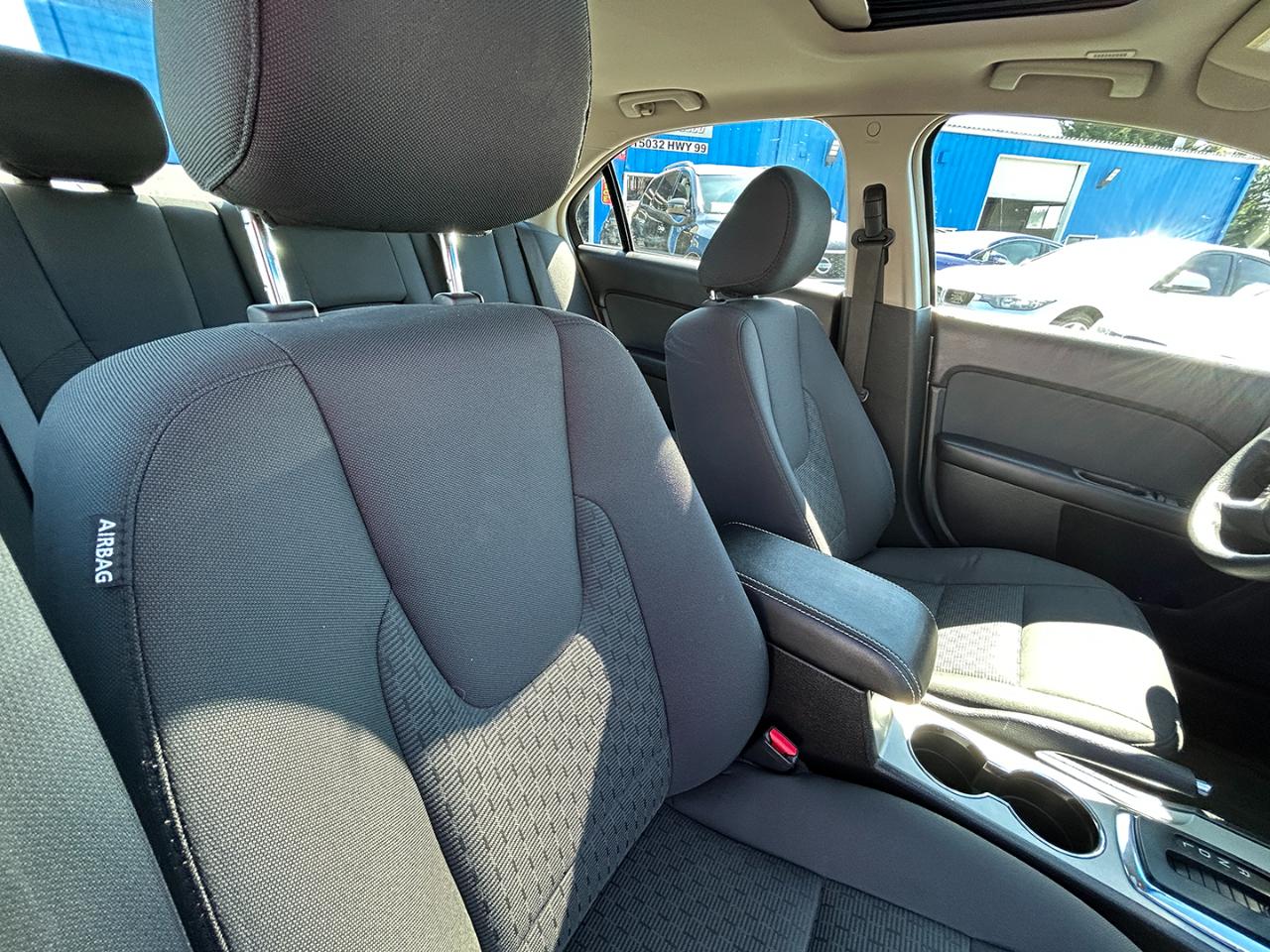 Ford Fusion 4dr Sdn SE FWD 2011