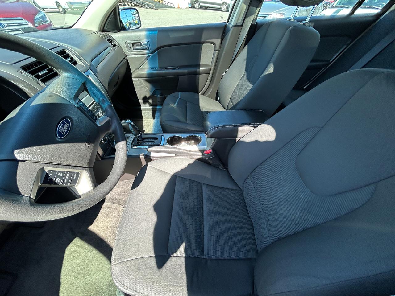 Ford Fusion 4dr Sdn SE FWD 2011