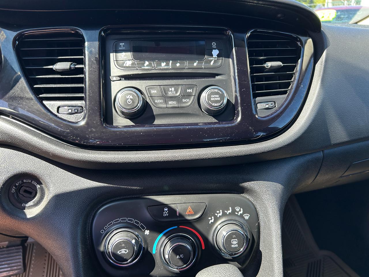 Dodge Dart 4dr Sdn SE 2013
