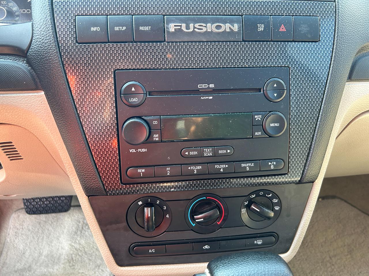 Ford Fusion 4dr Sdn V6 SE 2006