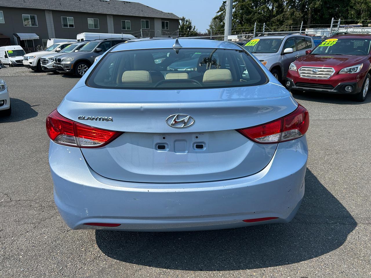 Hyundai Elantra 4dr Sdn Auto GLS PZEV (Ulsan Plant) 2013