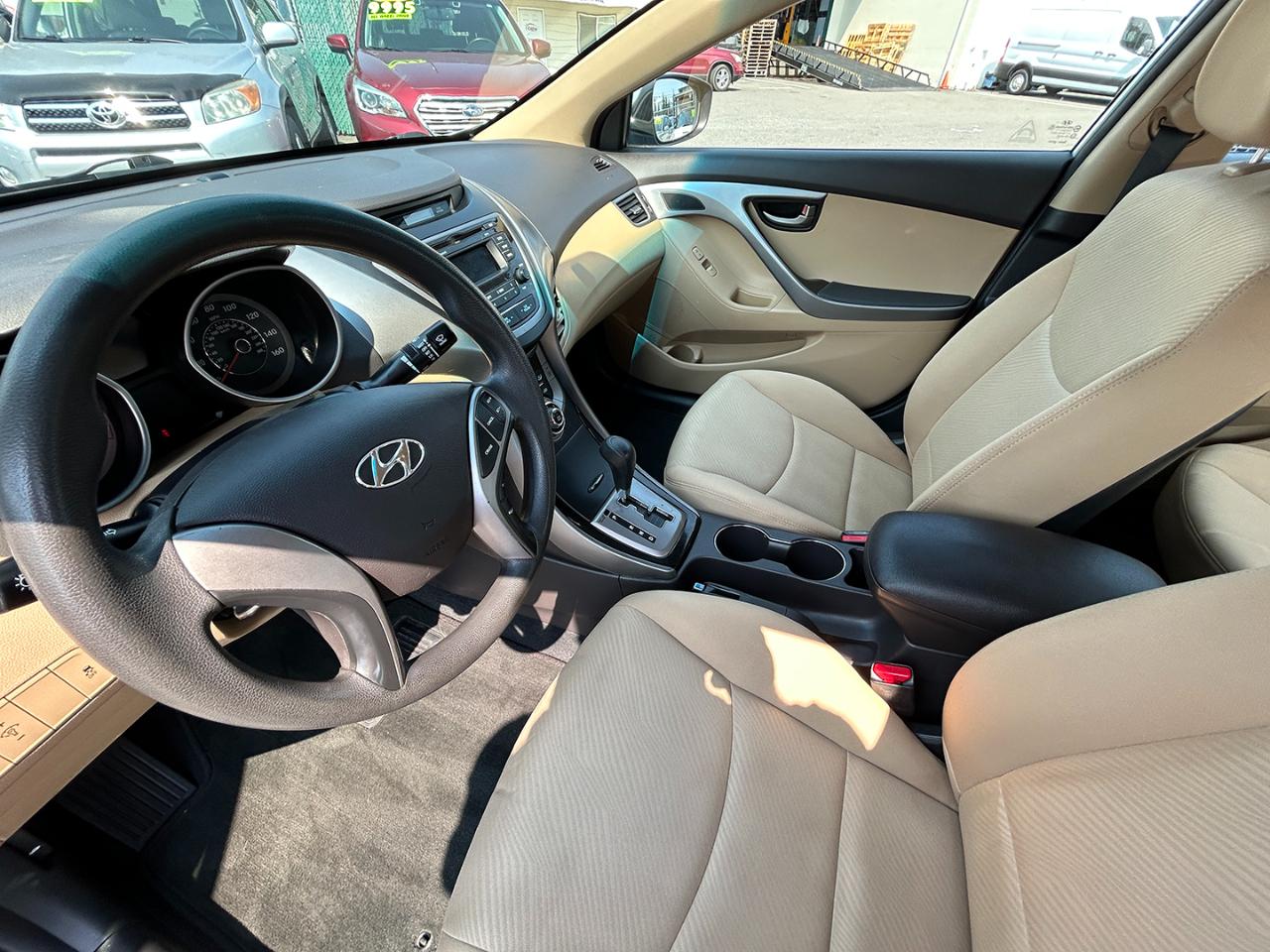 Hyundai Elantra 4dr Sdn Auto GLS PZEV (Ulsan Plant) 2013