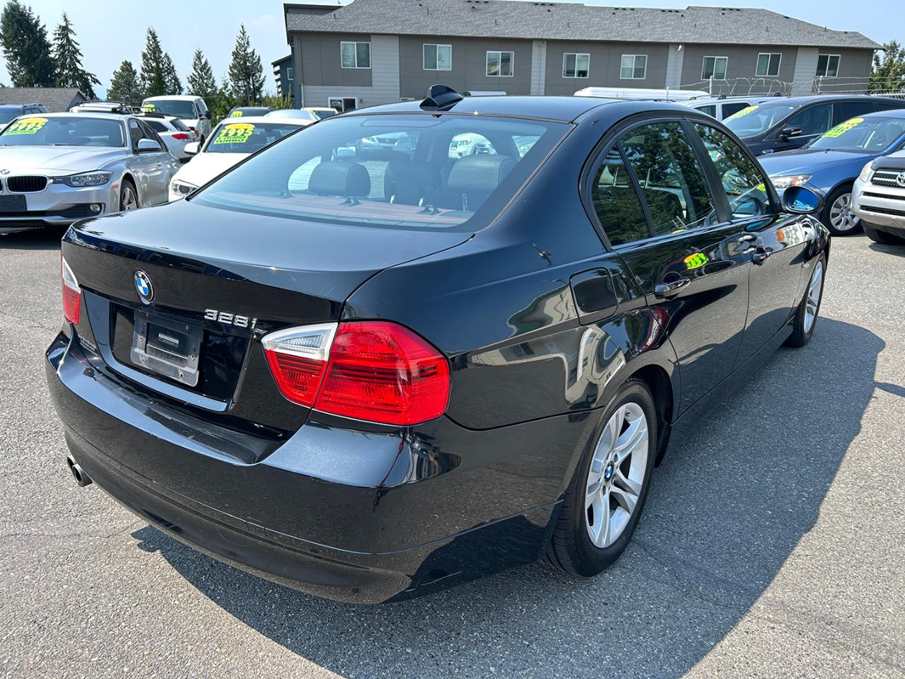 BMW 3 Series 4dr Sdn 328i RWD South Africa 2008