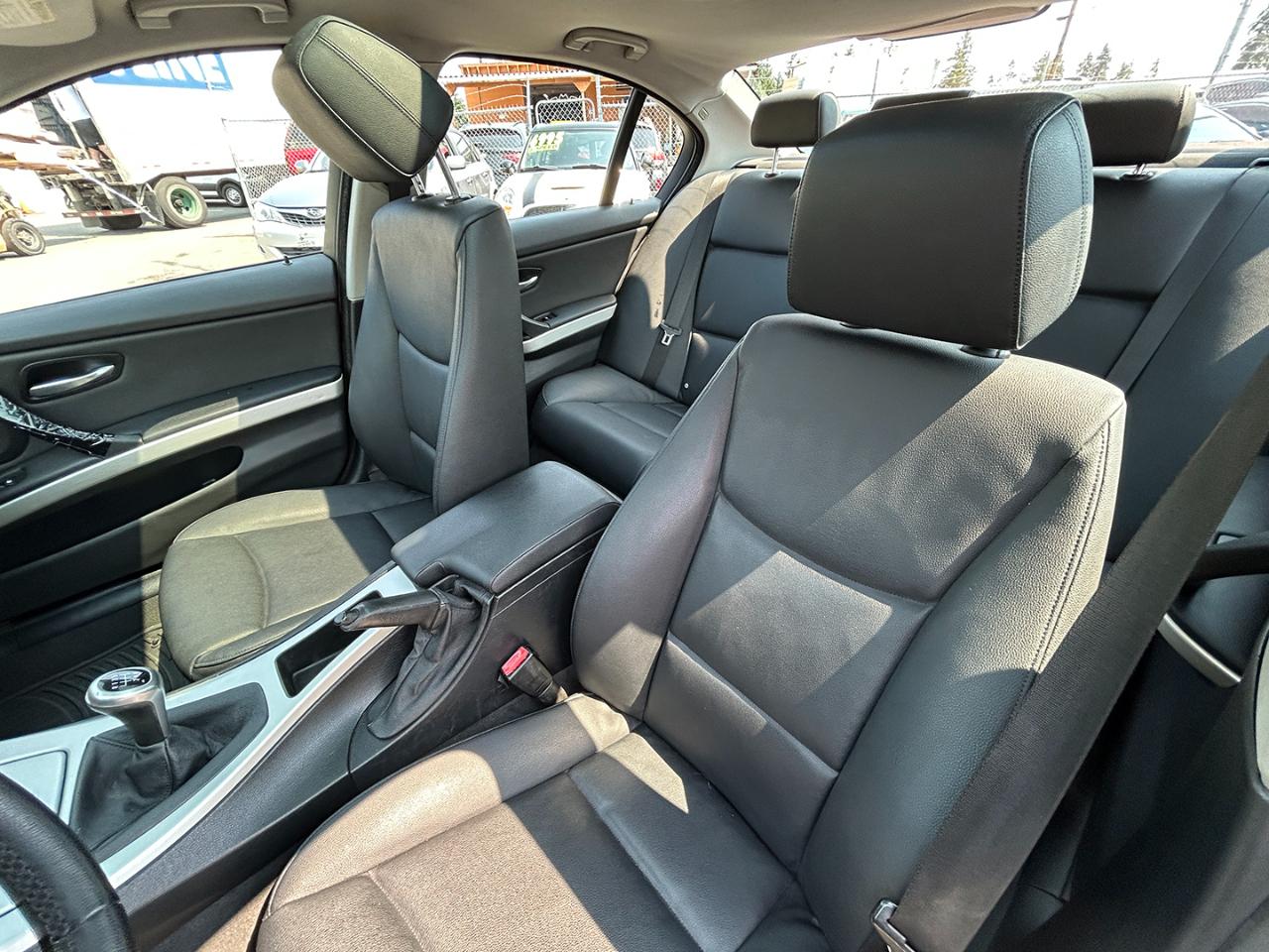 BMW 3 Series 4dr Sdn 328i RWD South Africa 2008