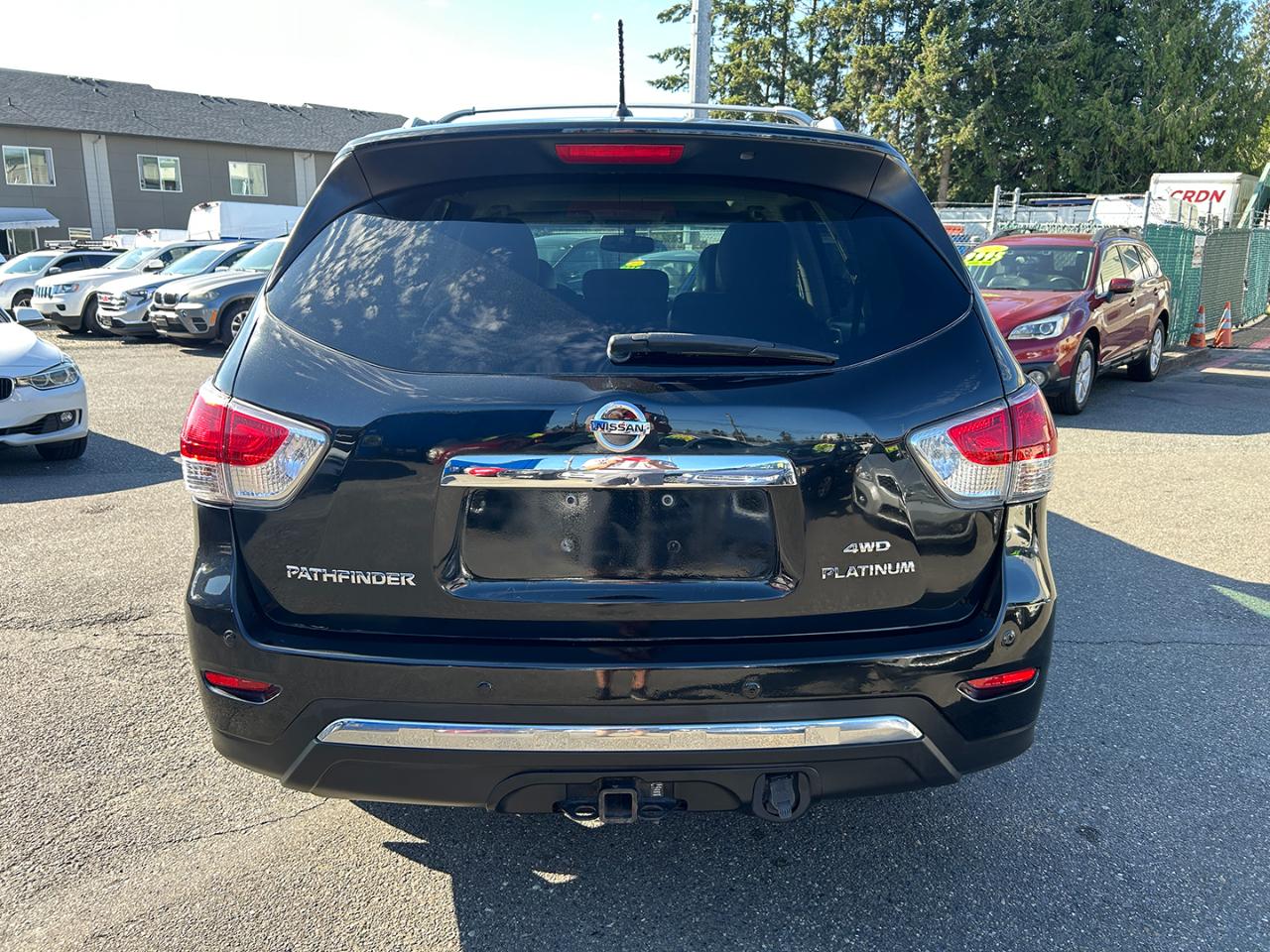 Nissan Pathfinder 4WD 4dr Platinum 2015