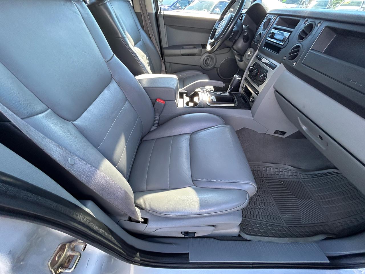 Jeep Commander 4dr 2006