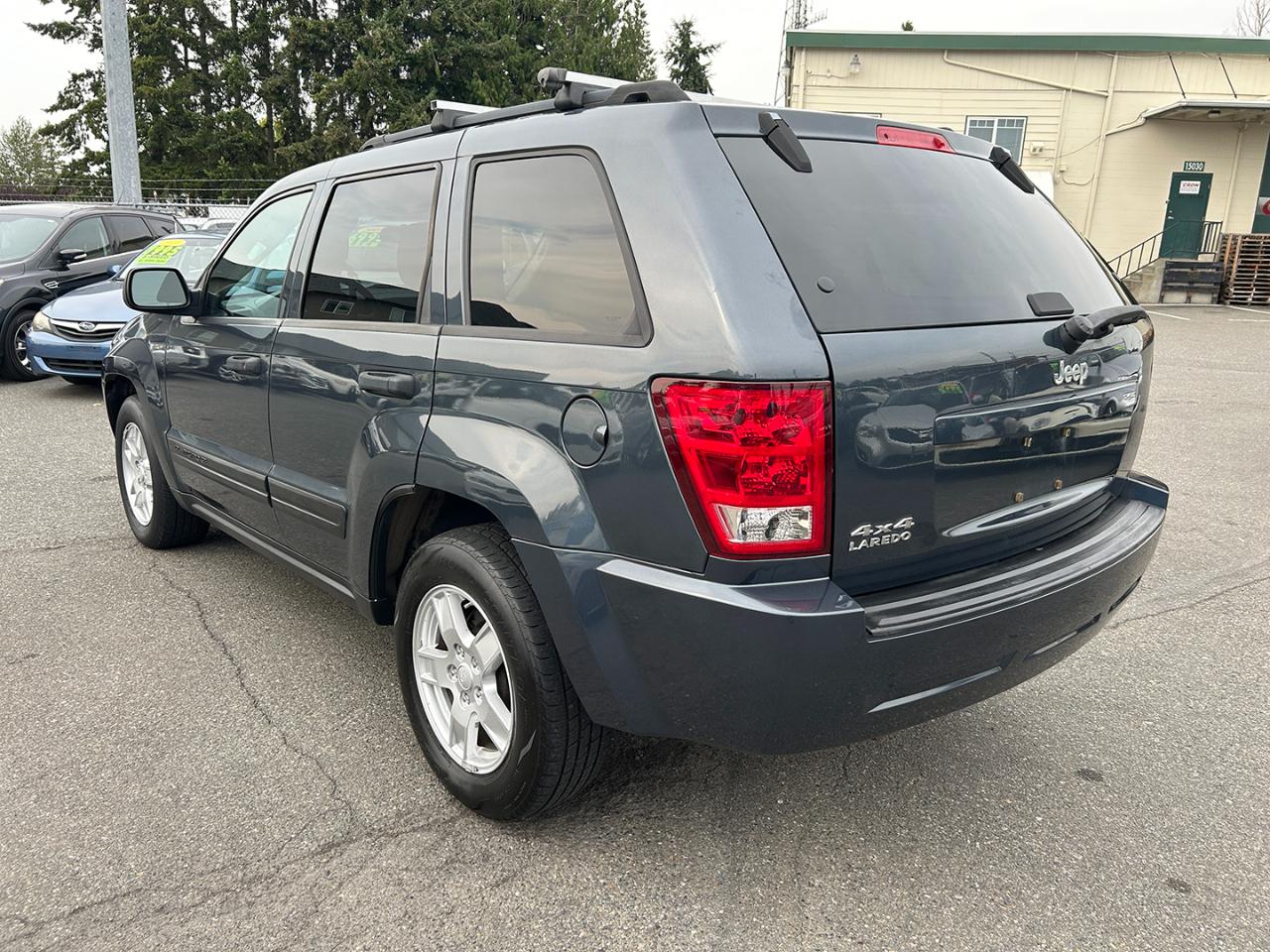 Jeep Grand Cherokee 4dr Laredo 4WD 2006