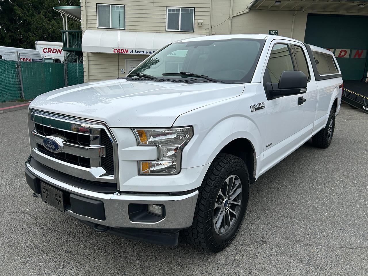 Ford F-150 Lariat 4WD SuperCab 8' Box 2017