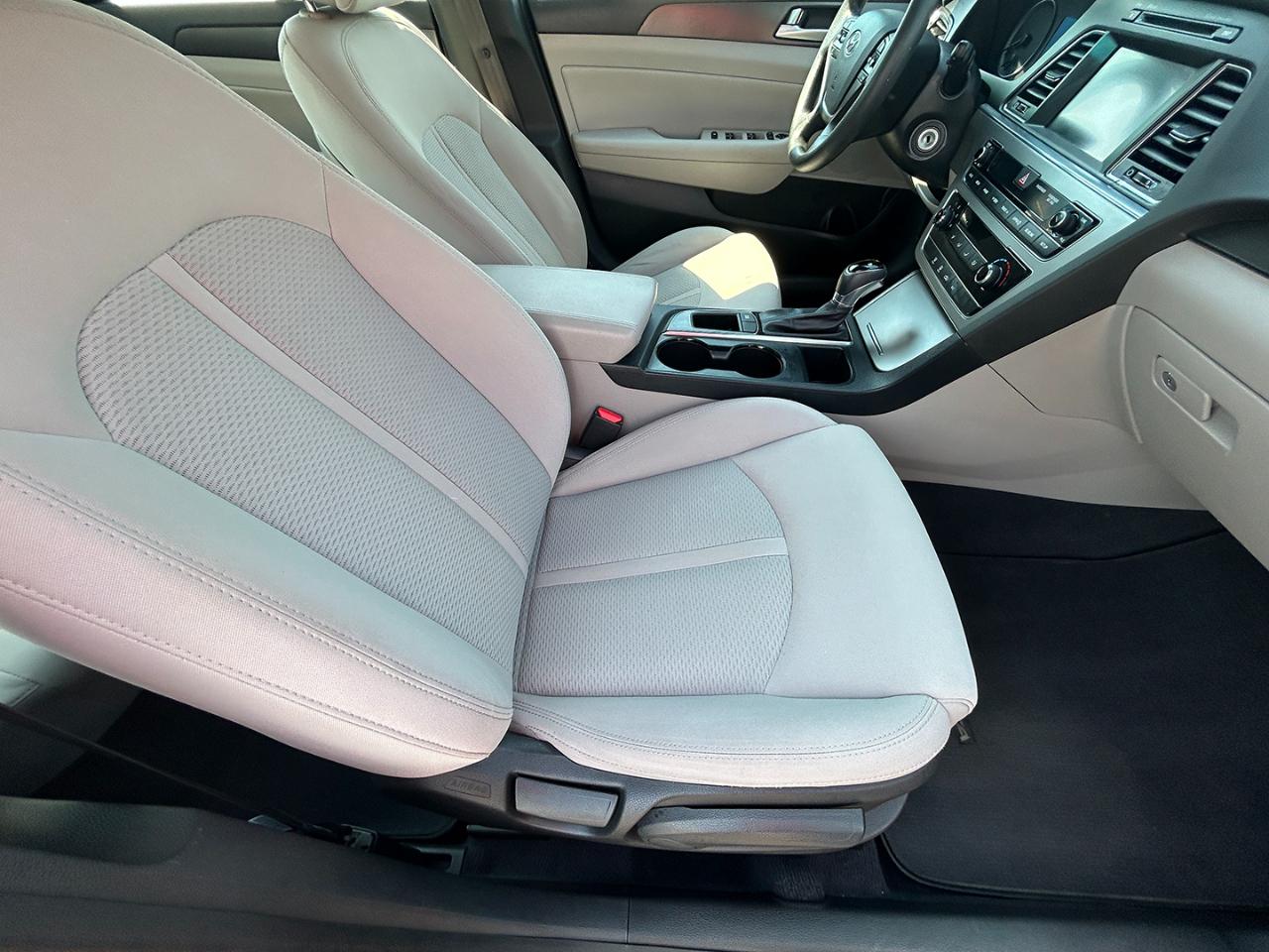 Hyundai Sonata 4dr Sdn 2.4L Sport 2016
