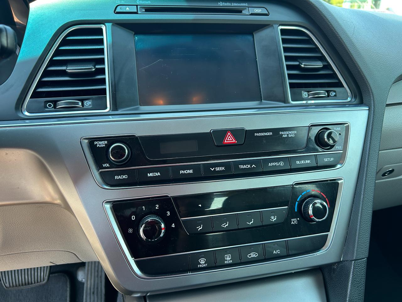 Hyundai Sonata 4dr Sdn 2.4L Sport 2016