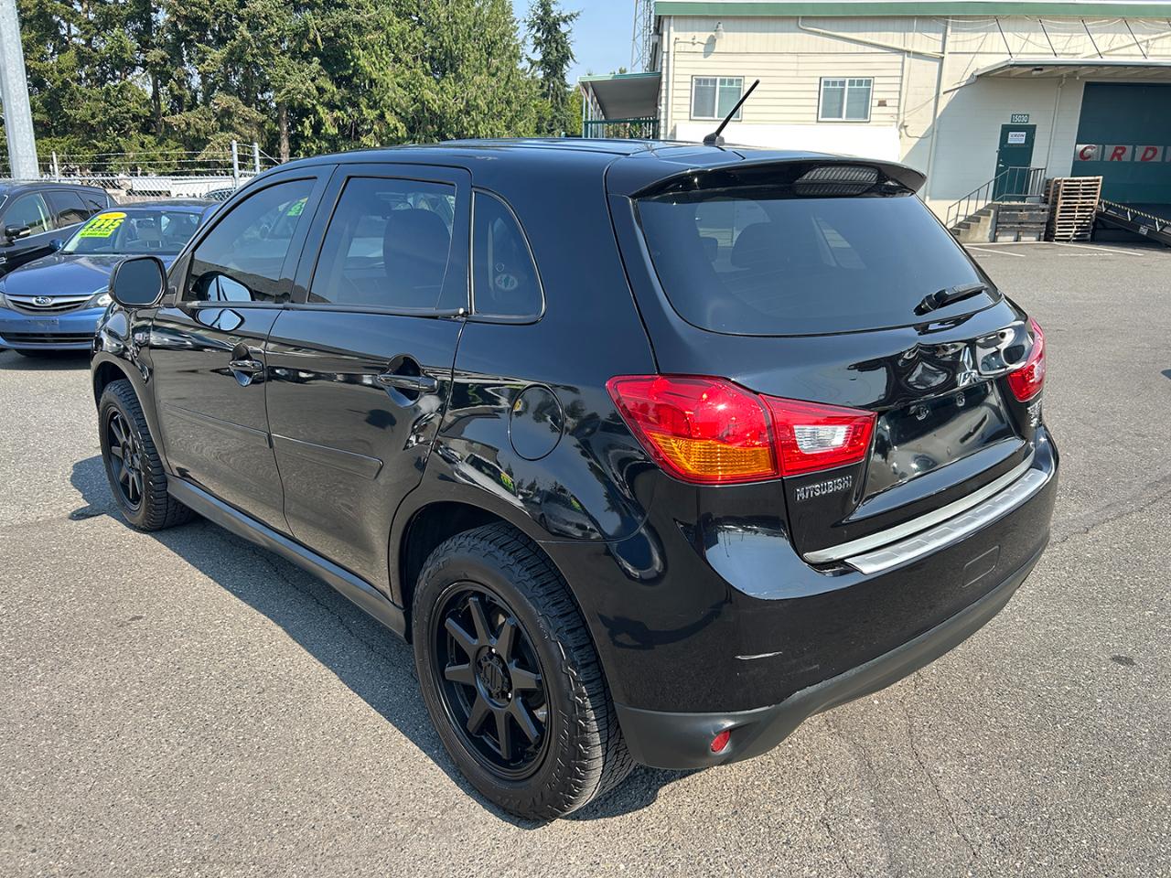 Mitsubishi Outlander Sport AWD 4dr CVT 2.4 ES 2015