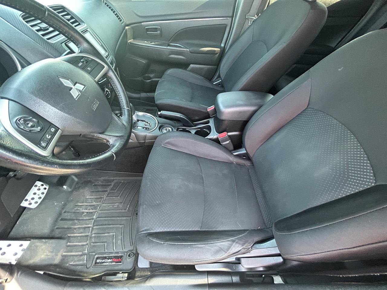 Mitsubishi Outlander Sport AWD 4dr CVT 2.4 ES 2015