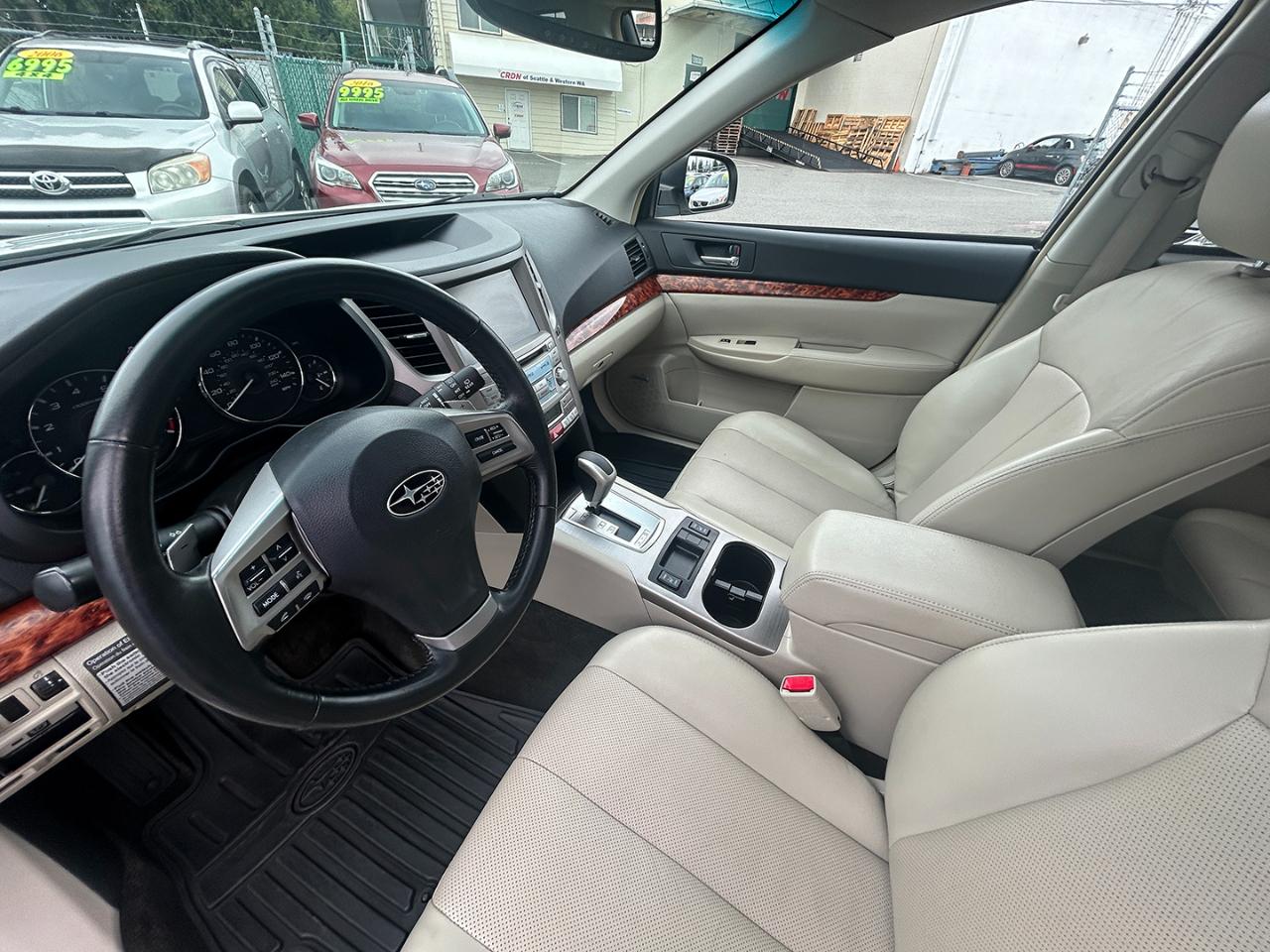 Subaru Outback 4dr Wgn H4 Auto 2.5i Limited 2012