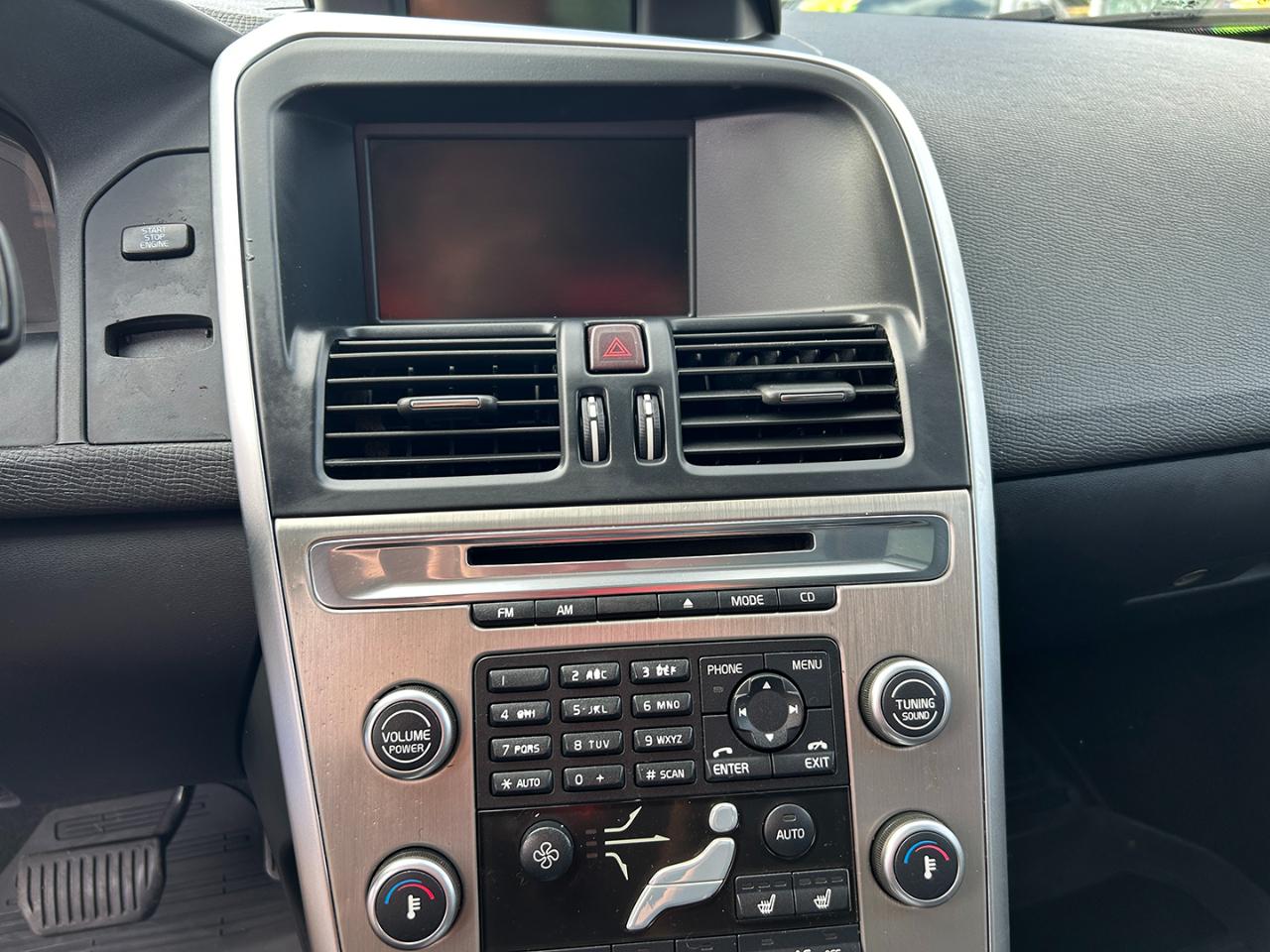 Volvo XC60 AWD 4dr 3.0T 2010