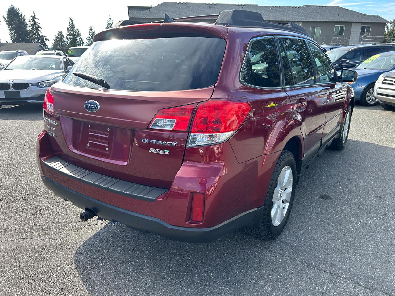Subaru Outback 4dr Wgn H4 Auto 2.5i Limited 2012