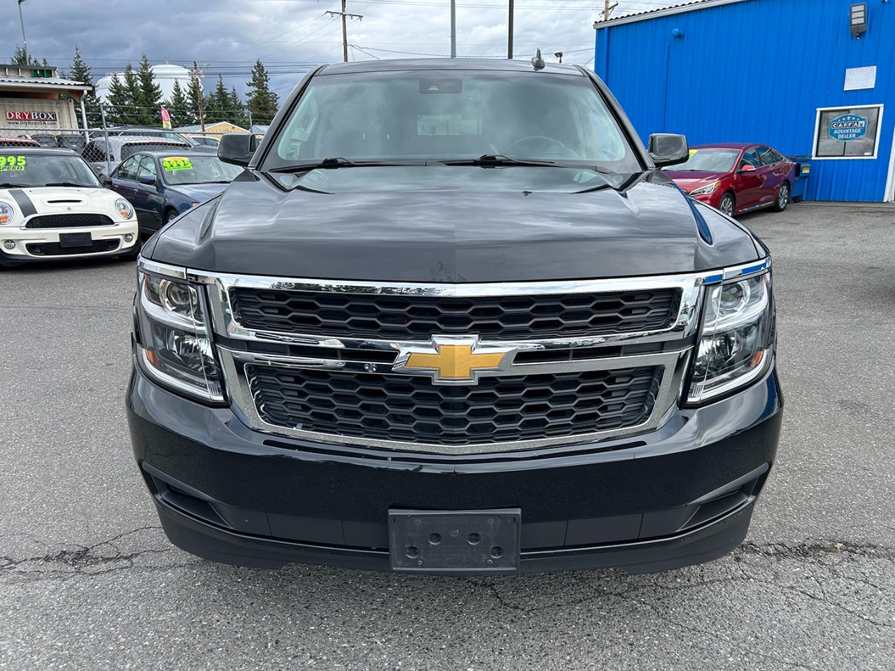 Chevrolet Suburban 4WD 4dr 1500 LT 2018