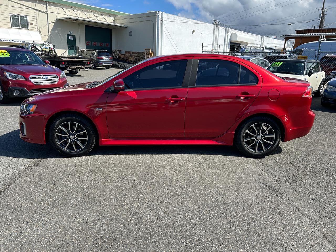 Mitsubishi Lancer ES 2.0 FWD CVT 2017