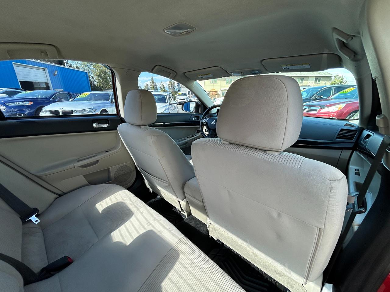Mitsubishi Lancer ES 2.0 FWD CVT 2017