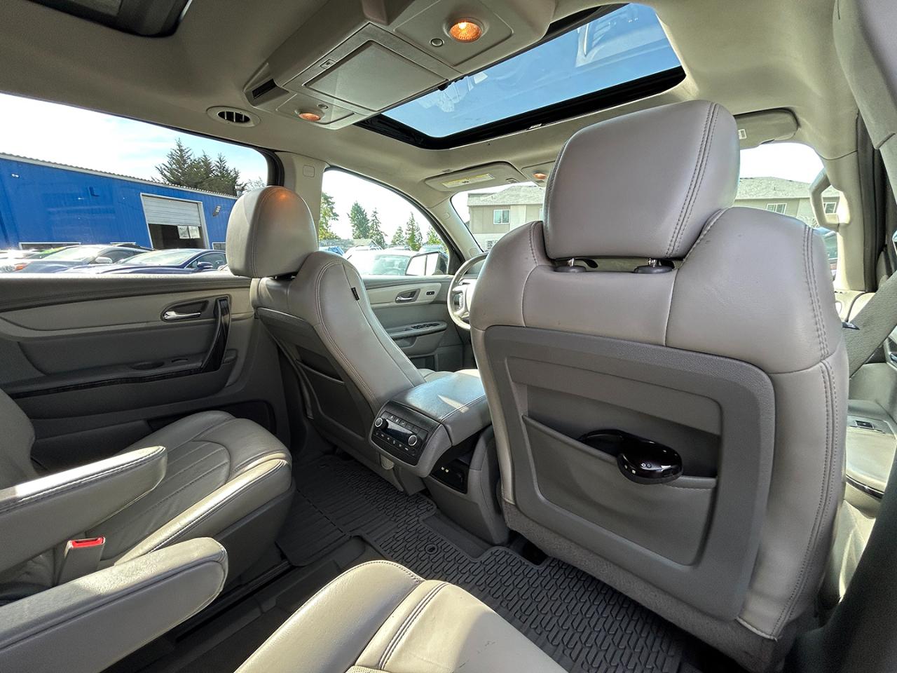 Chevrolet Traverse AWD 4dr LTZ 2013