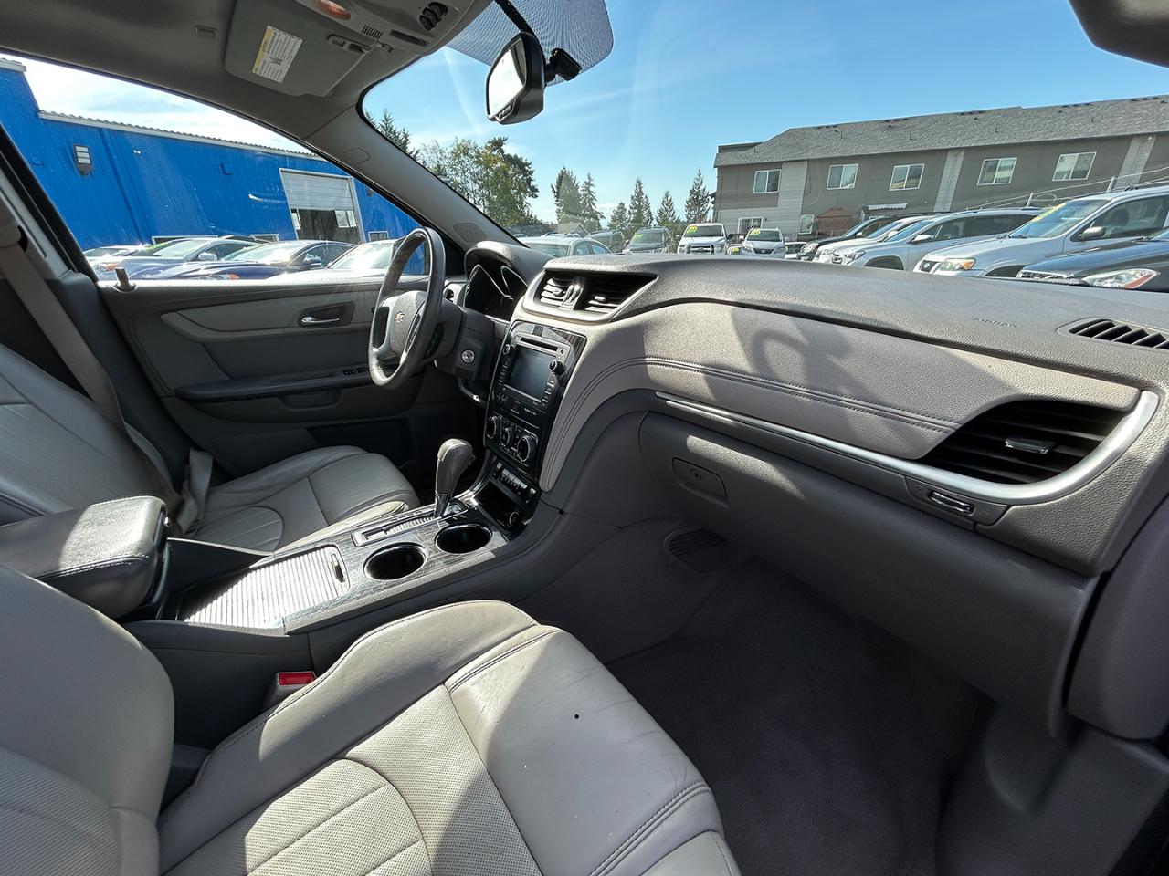 Chevrolet Traverse AWD 4dr LTZ 2013