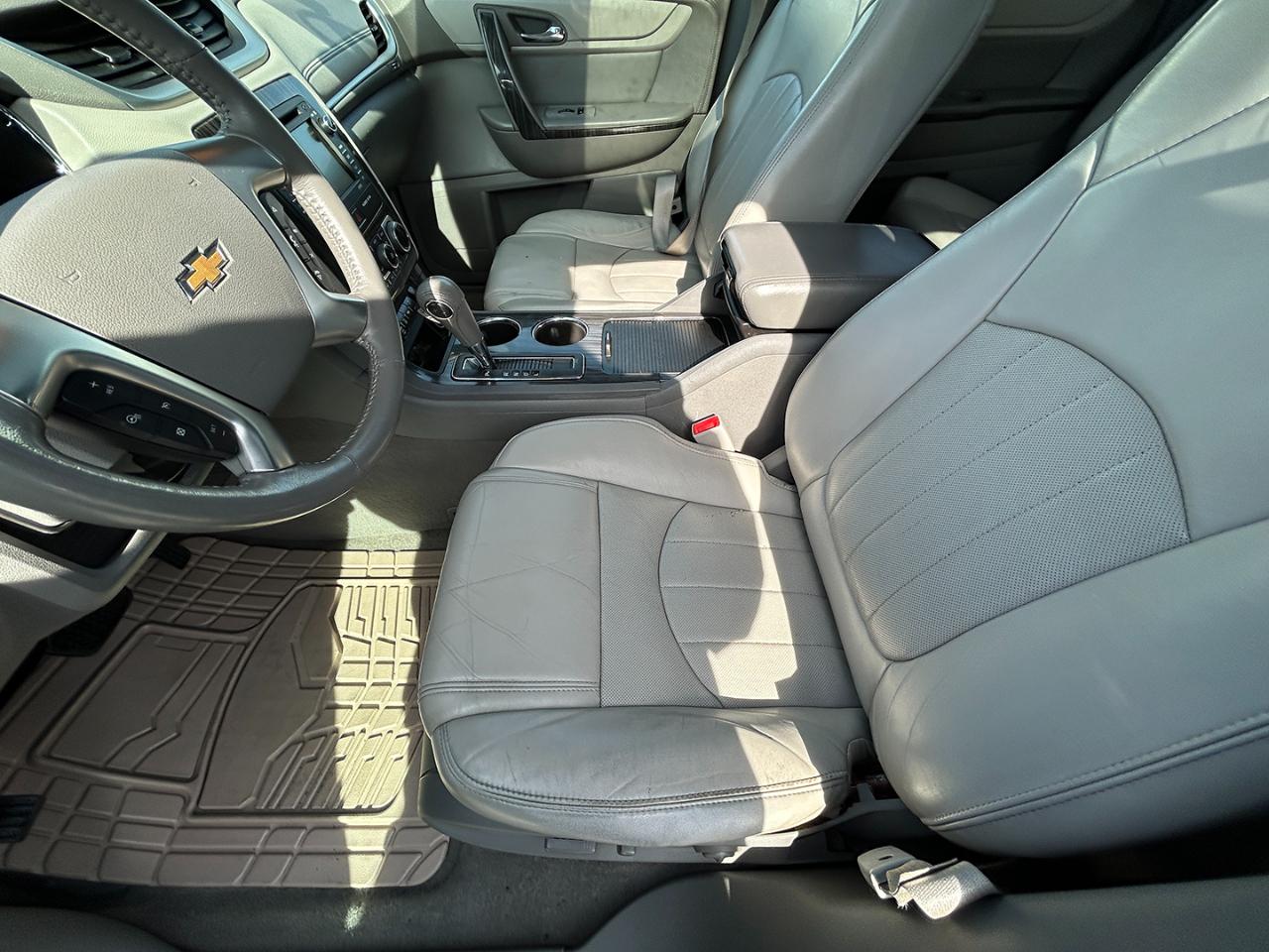 Chevrolet Traverse AWD 4dr LTZ 2013