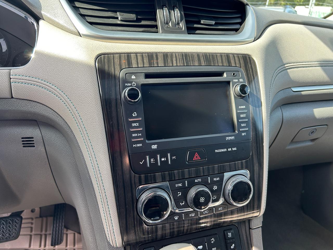 Chevrolet Traverse AWD 4dr LTZ 2013