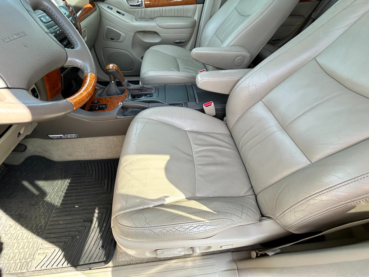 Lexus GX 470 4dr SUV 4WD 2004