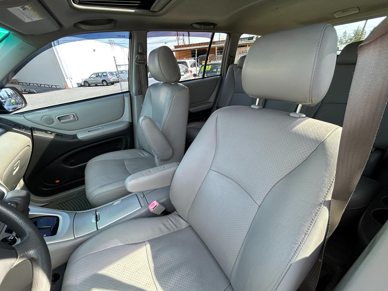 Toyota Highlander Hybrid 4dr 4WD (Natl) 2006