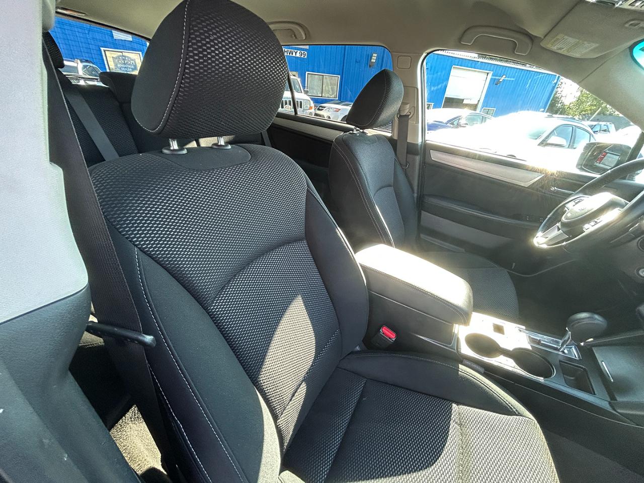 Subaru Outback 2.5i Premium 2017