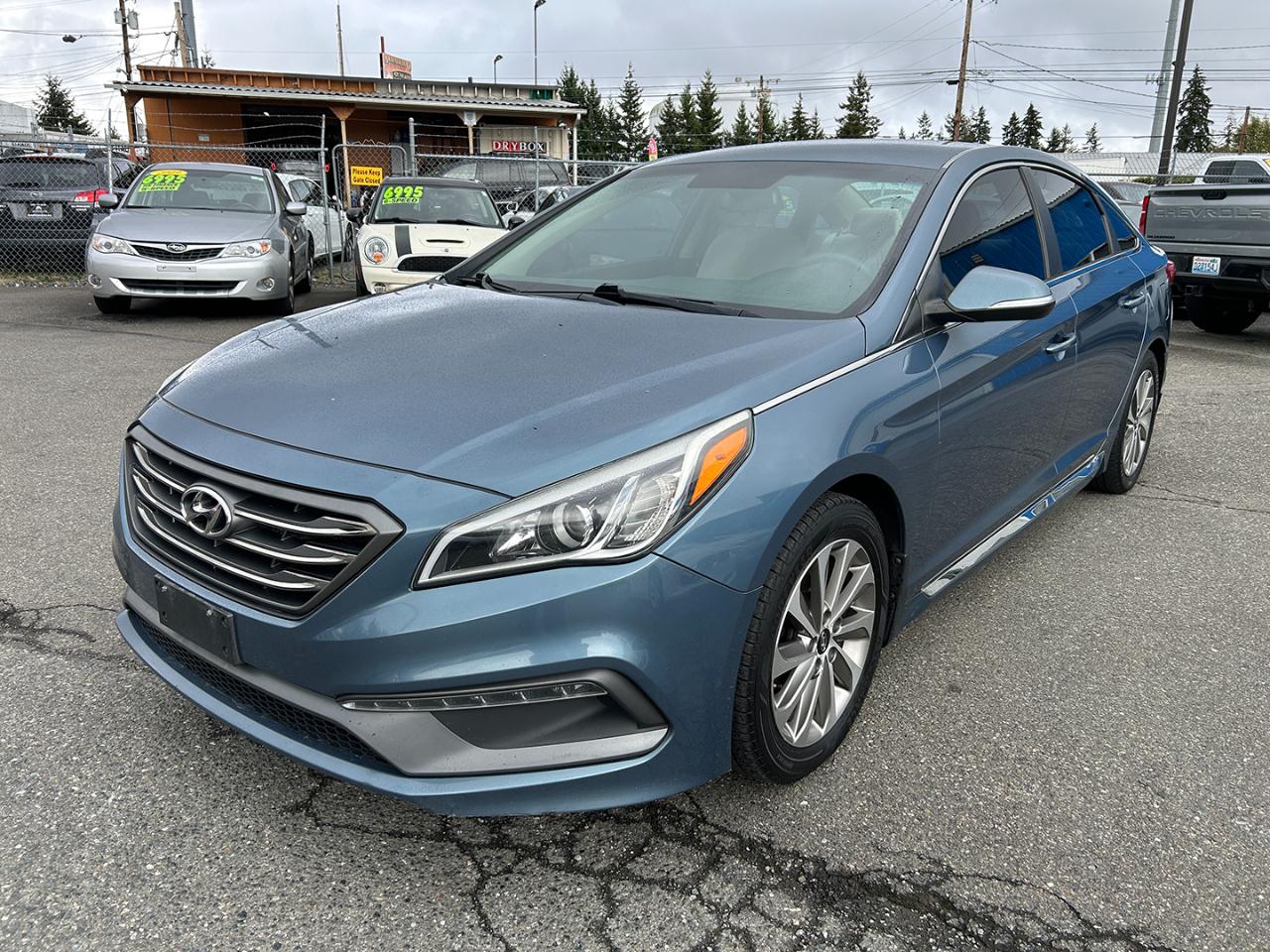 Hyundai Sonata 4dr Sdn 2.4L Sport 2015