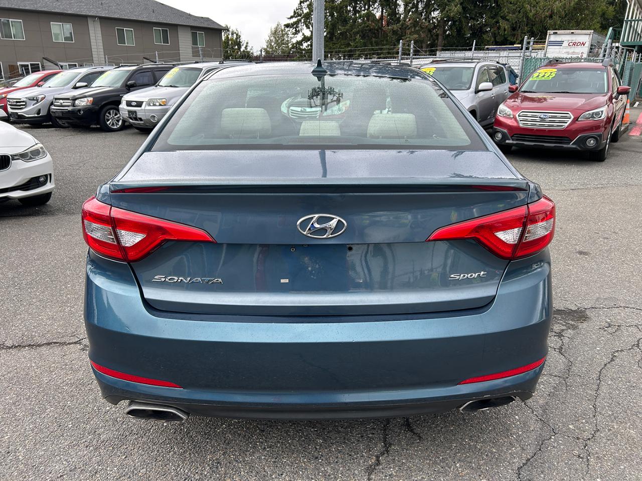 Hyundai Sonata 4dr Sdn 2.4L Sport 2015