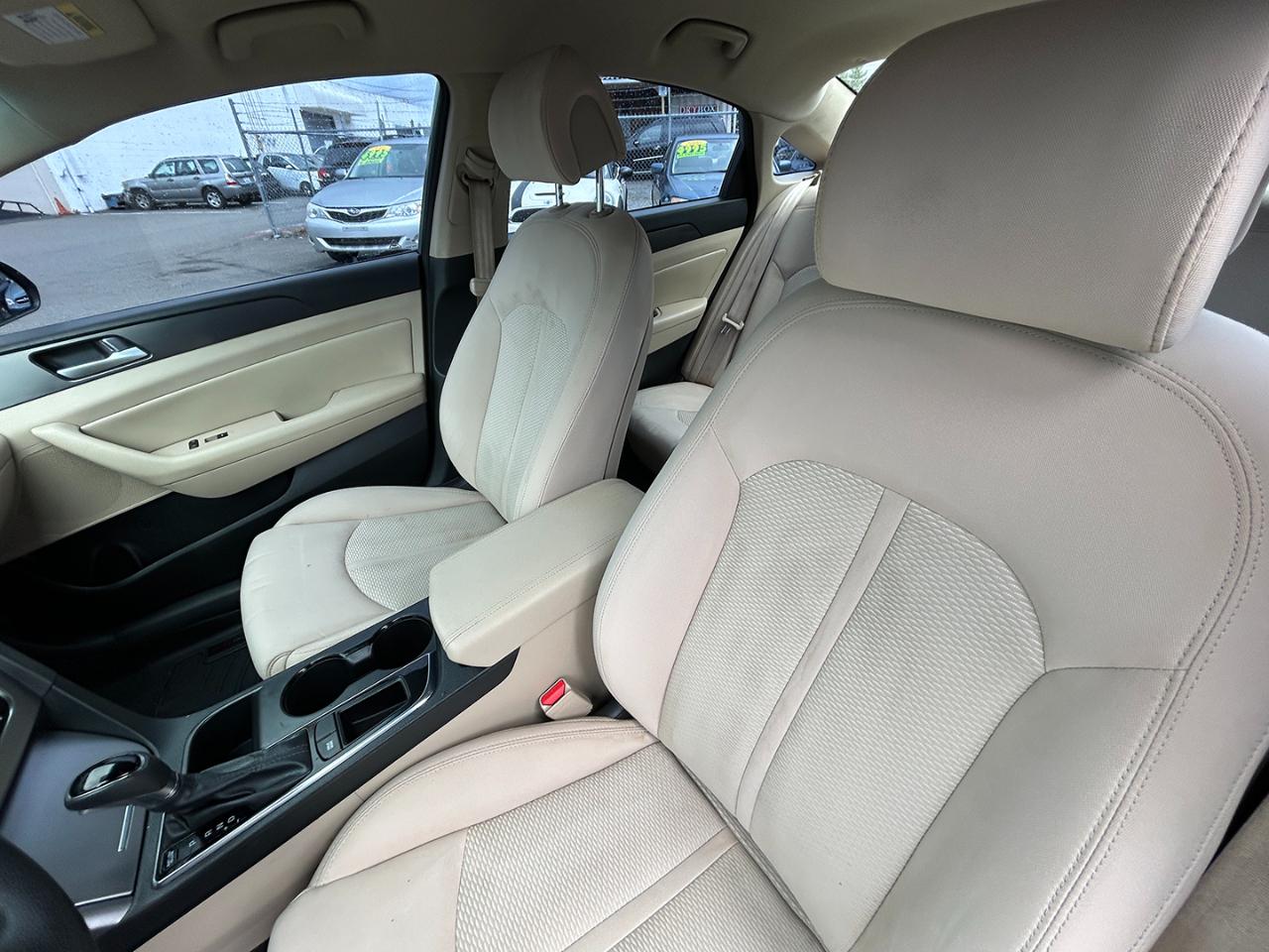 Hyundai Sonata 4dr Sdn 2.4L Sport 2015