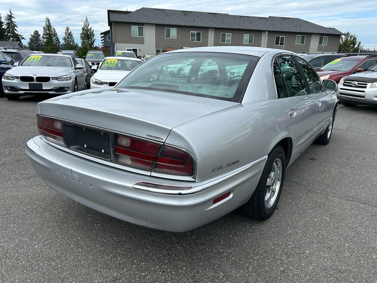 Buick Park Avenue 4dr Sdn 2000