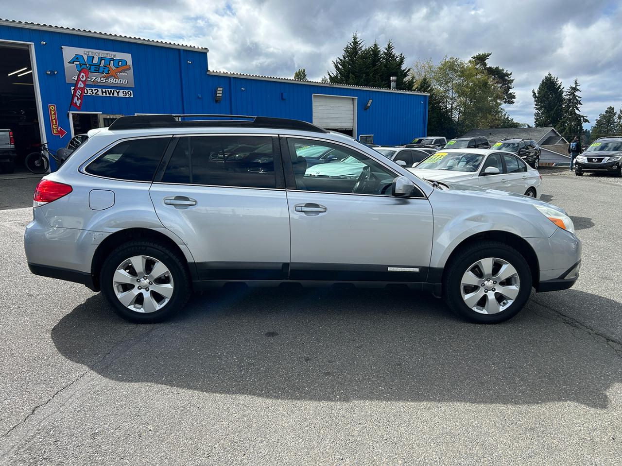Subaru Outback 4dr Wgn H6 Auto 3.6R Limited 2012