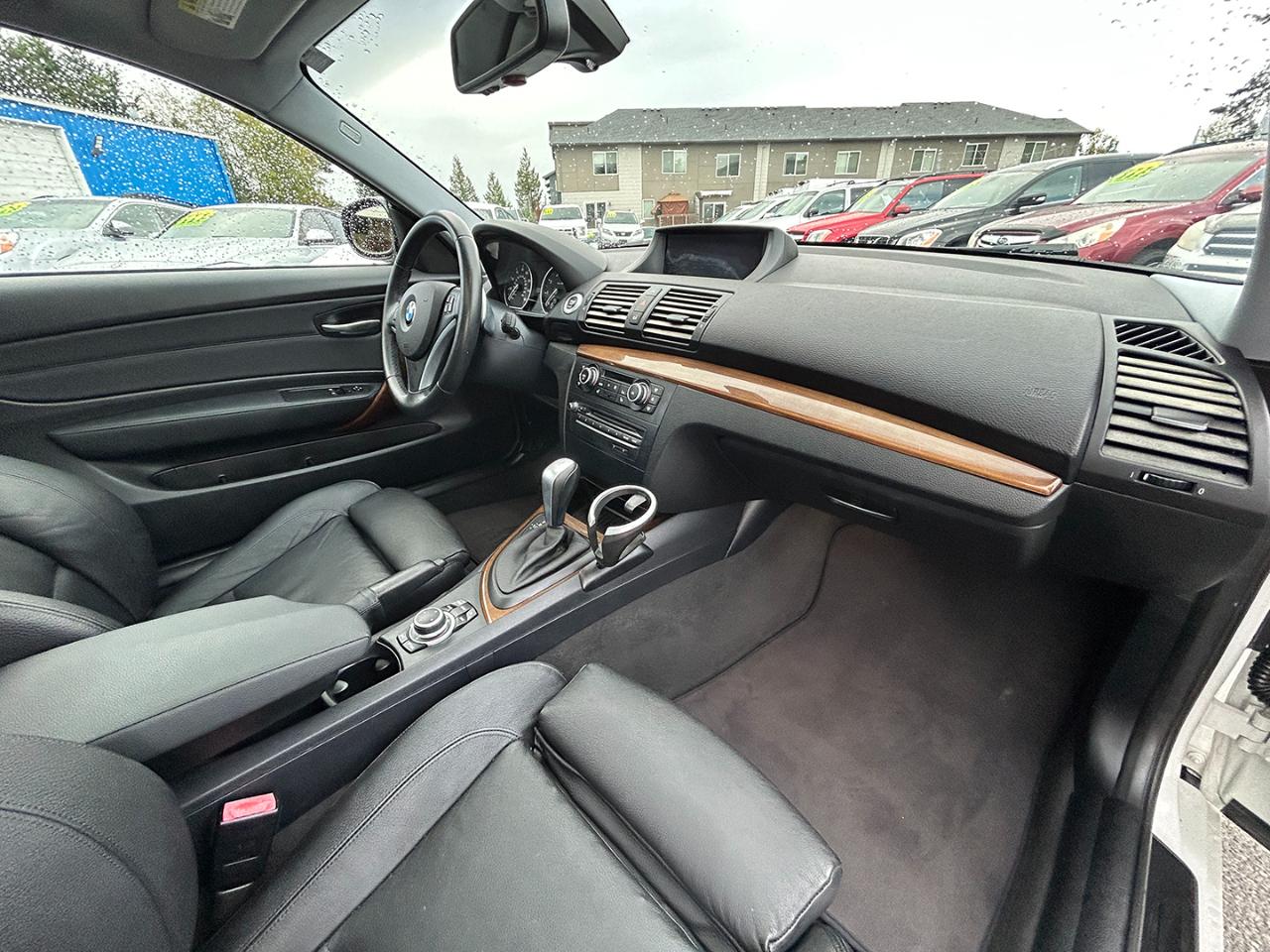 BMW 1 Series 2dr Cpe 128i SULEV 2011