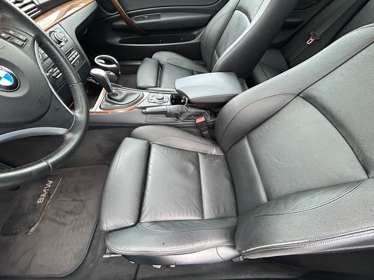BMW 1 Series 2dr Cpe 128i SULEV 2011