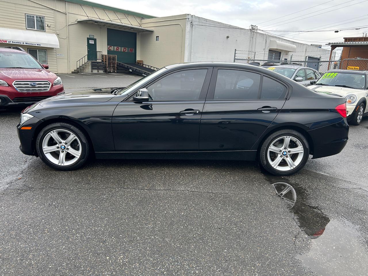BMW 3 Series 4dr Sdn 328i xDrive AWD 2014