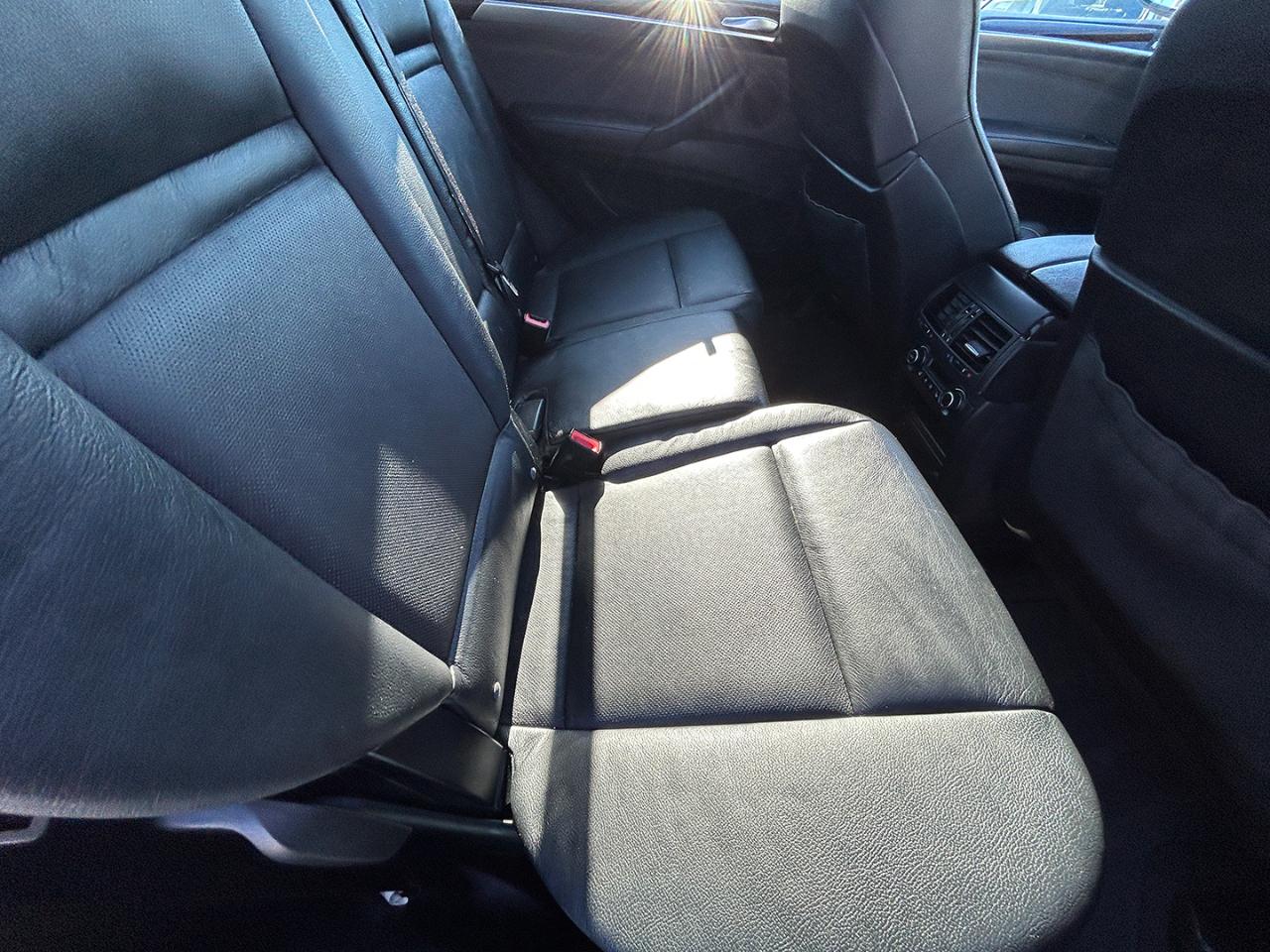 BMW X5 AWD 4dr 50i 2012