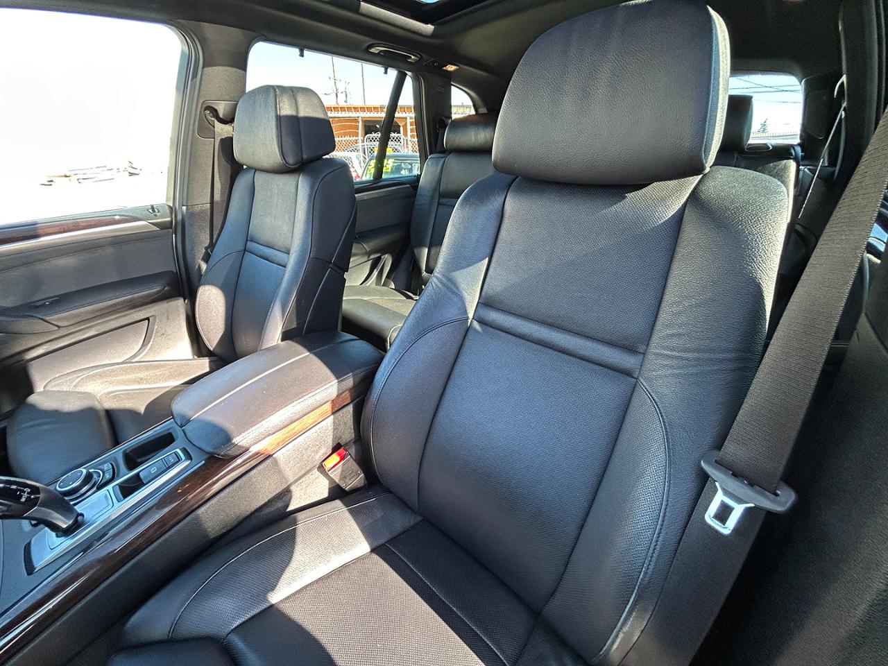 BMW X5 AWD 4dr 50i 2012