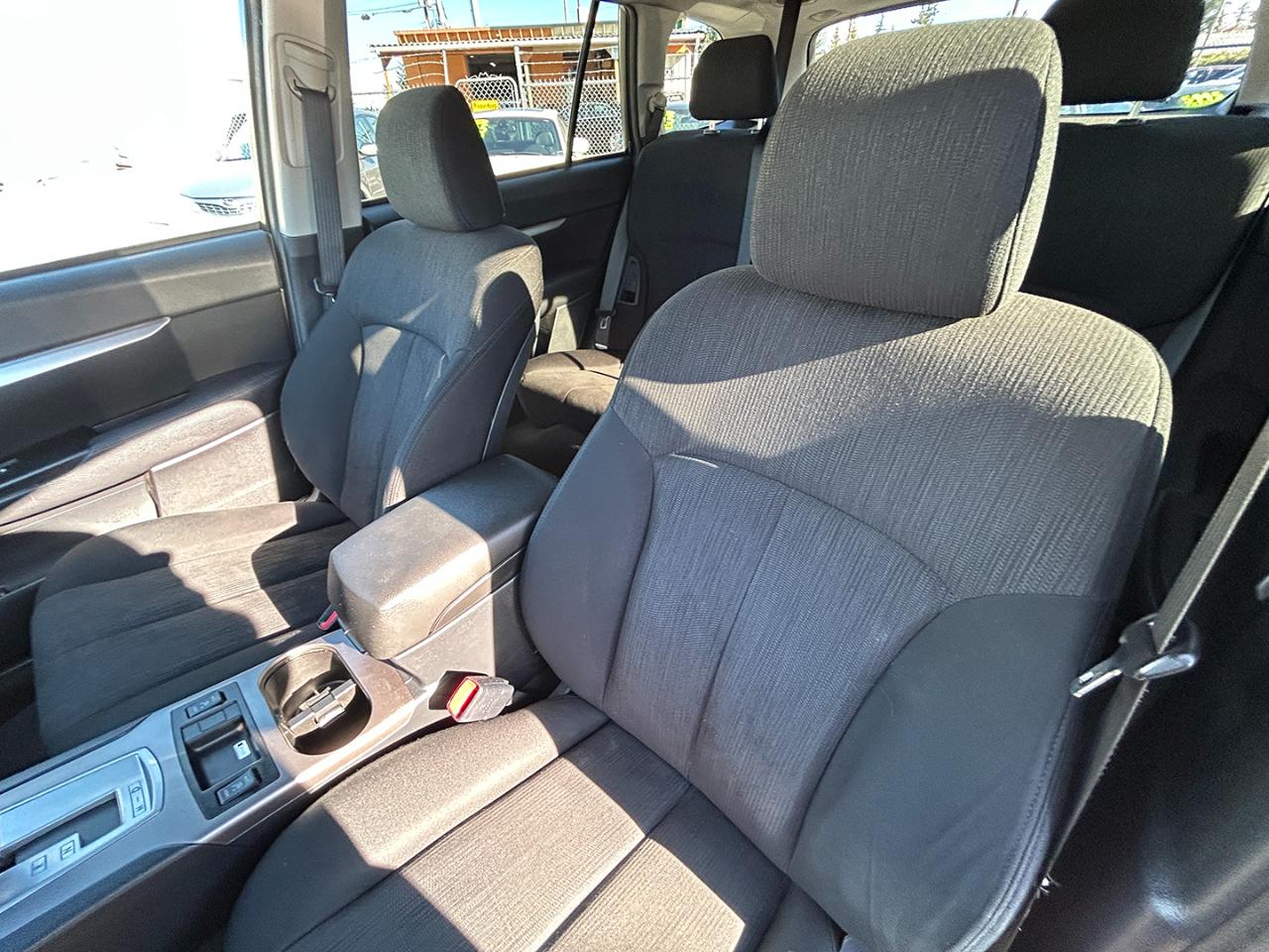 Subaru Outback 4dr Wgn H4 Auto 2.5i Premium 2014
