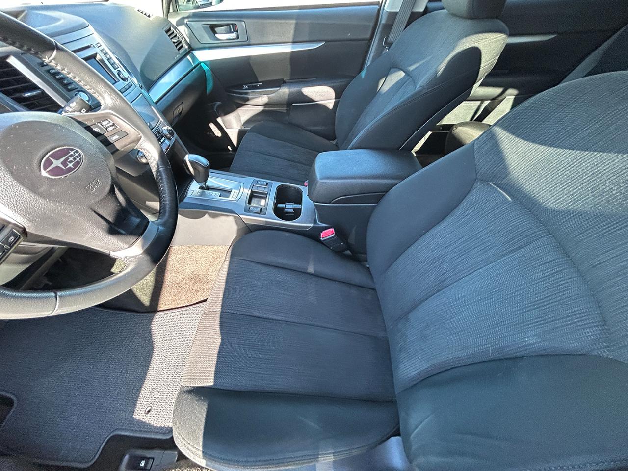 Subaru Outback 4dr Wgn H4 Auto 2.5i Premium 2014