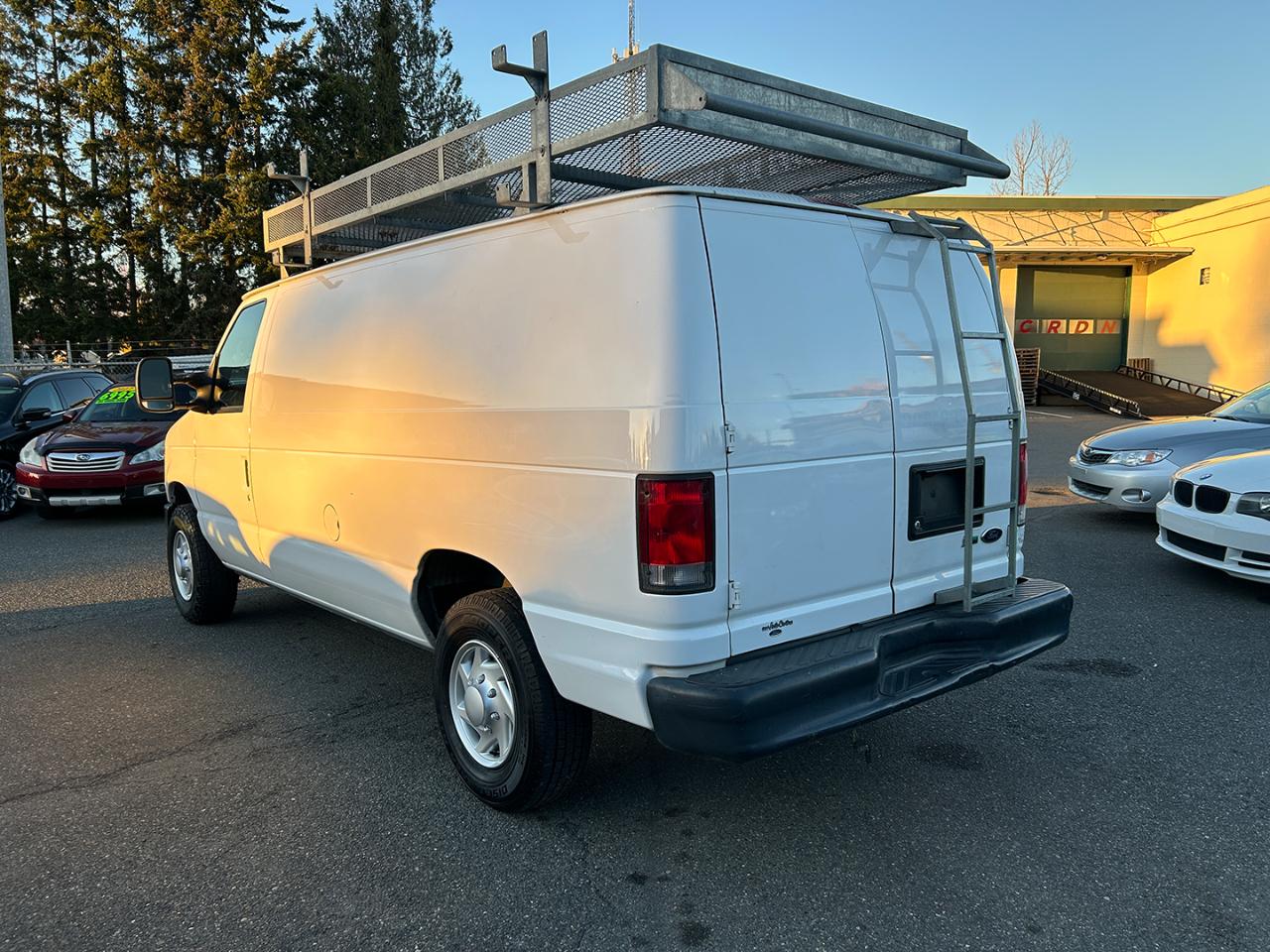 Ford Econoline Cargo Van E-350 Super Duty Commercial 2013
