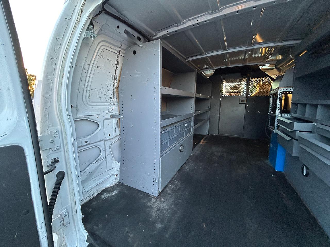 Ford Econoline Cargo Van E-350 Super Duty Commercial 2013