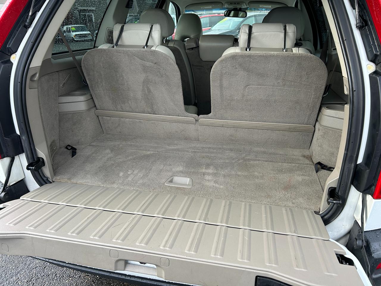 Volvo XC90 2.5L Turbo AWD Auto w/Sunroof/3rd 2006