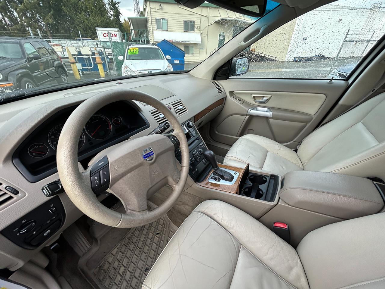 Volvo XC90 2.5L Turbo AWD Auto w/Sunroof/3rd 2006
