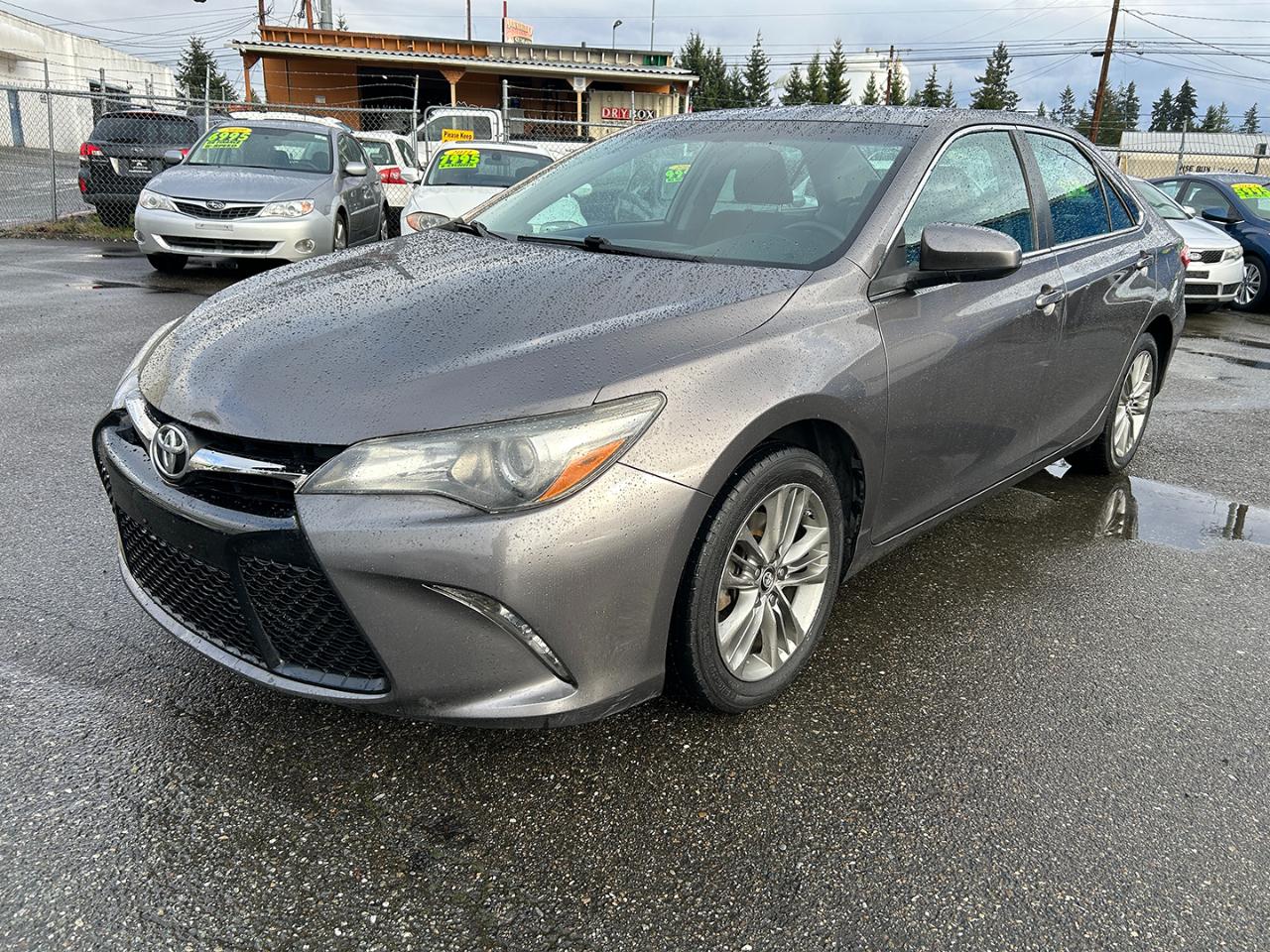 Toyota Camry SE Auto (Natl) 2017