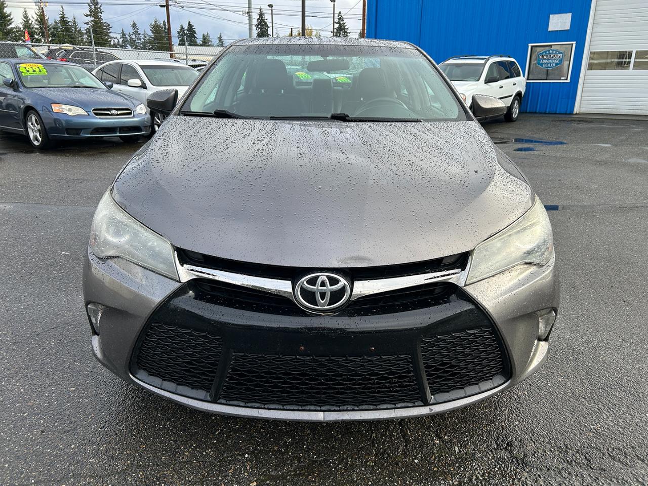 Toyota Camry SE Auto (Natl) 2017