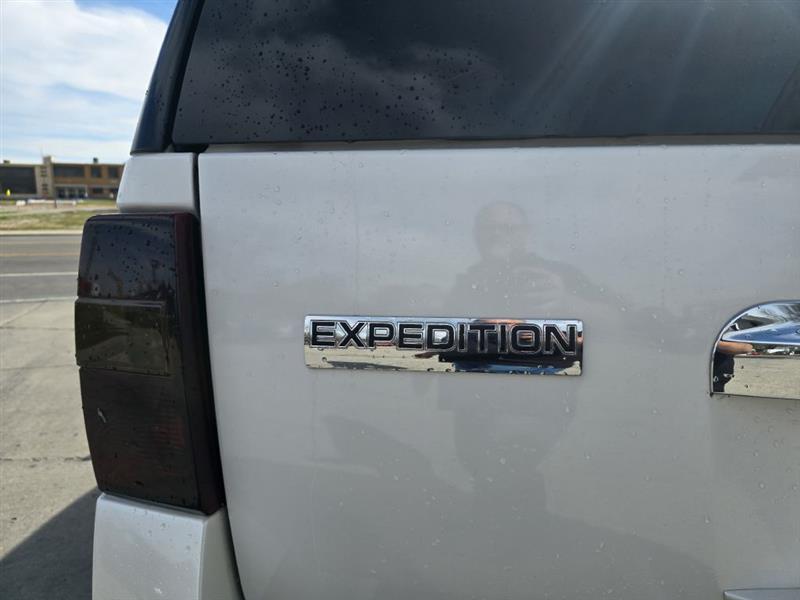 Ford Expedition EL King Ranch 4WD 2012