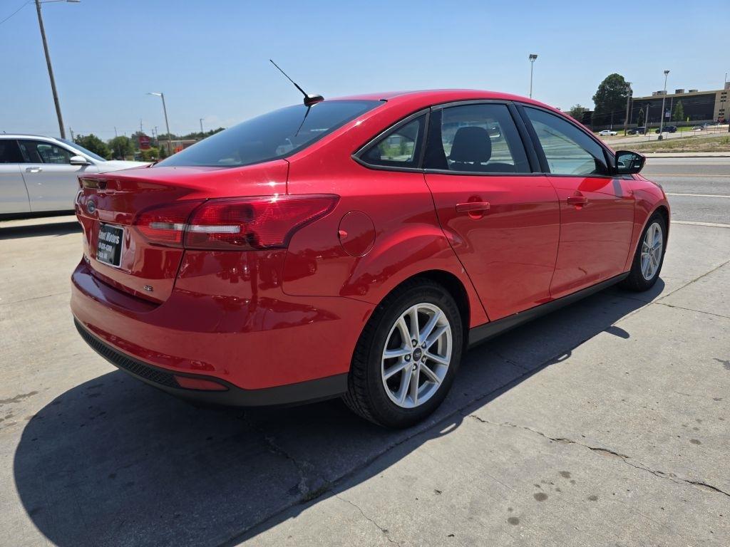 Ford Focus SE Sedan 2017